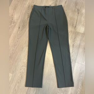 Women’s dress pants